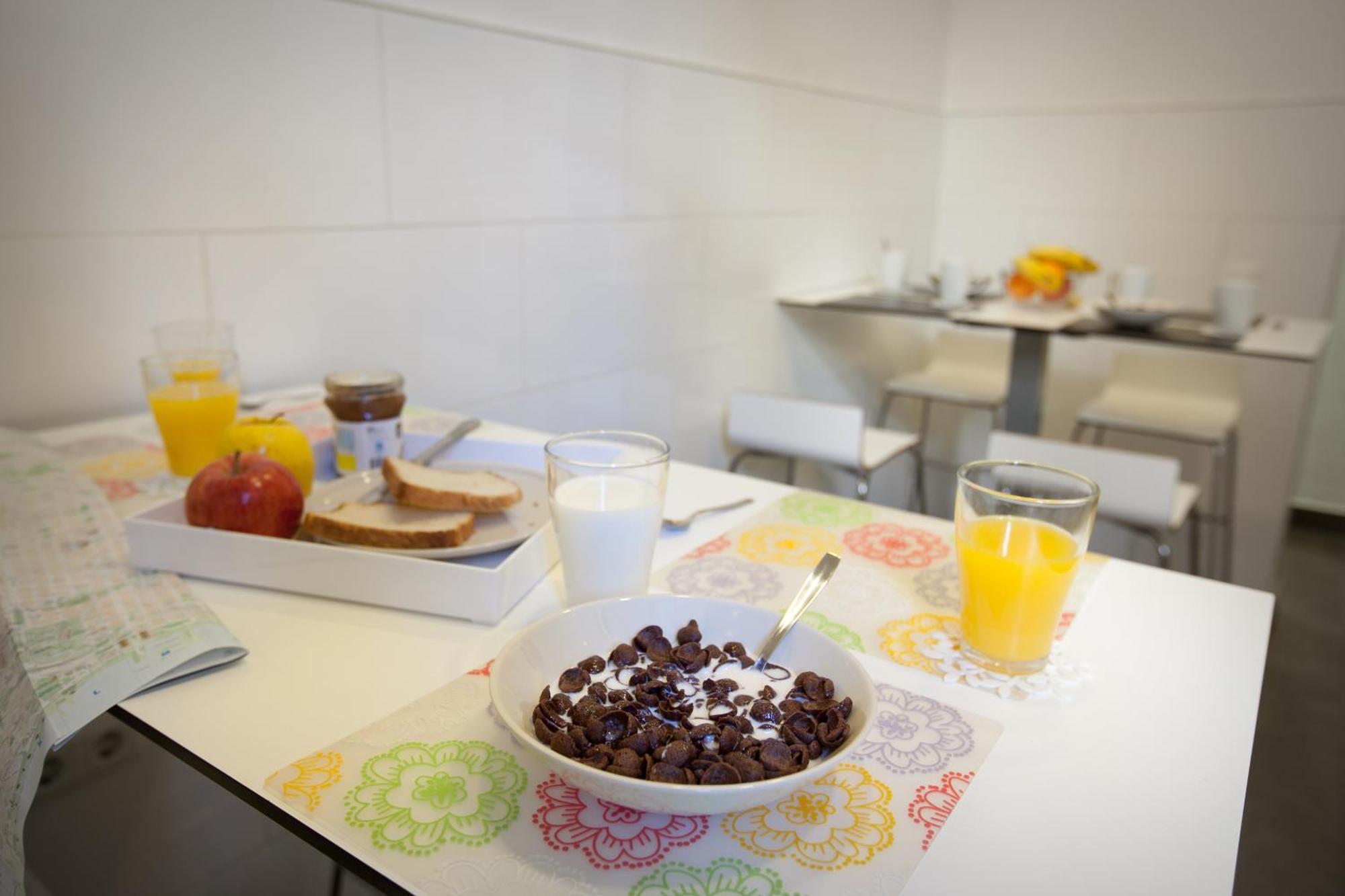 Hip Karma Hostel Barcelona Kültér fotó