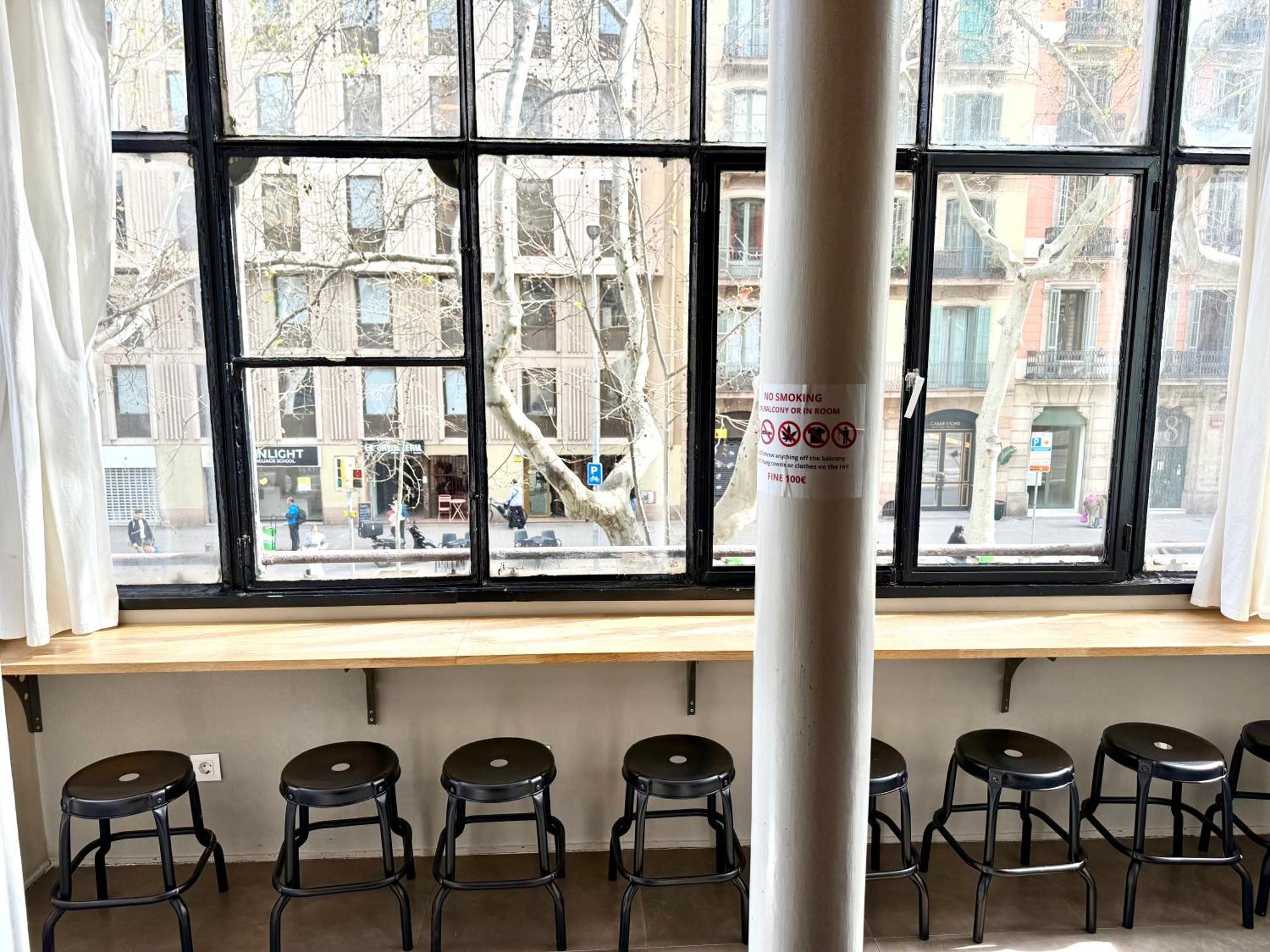 Hip Karma Hostel Barcelona Kültér fotó