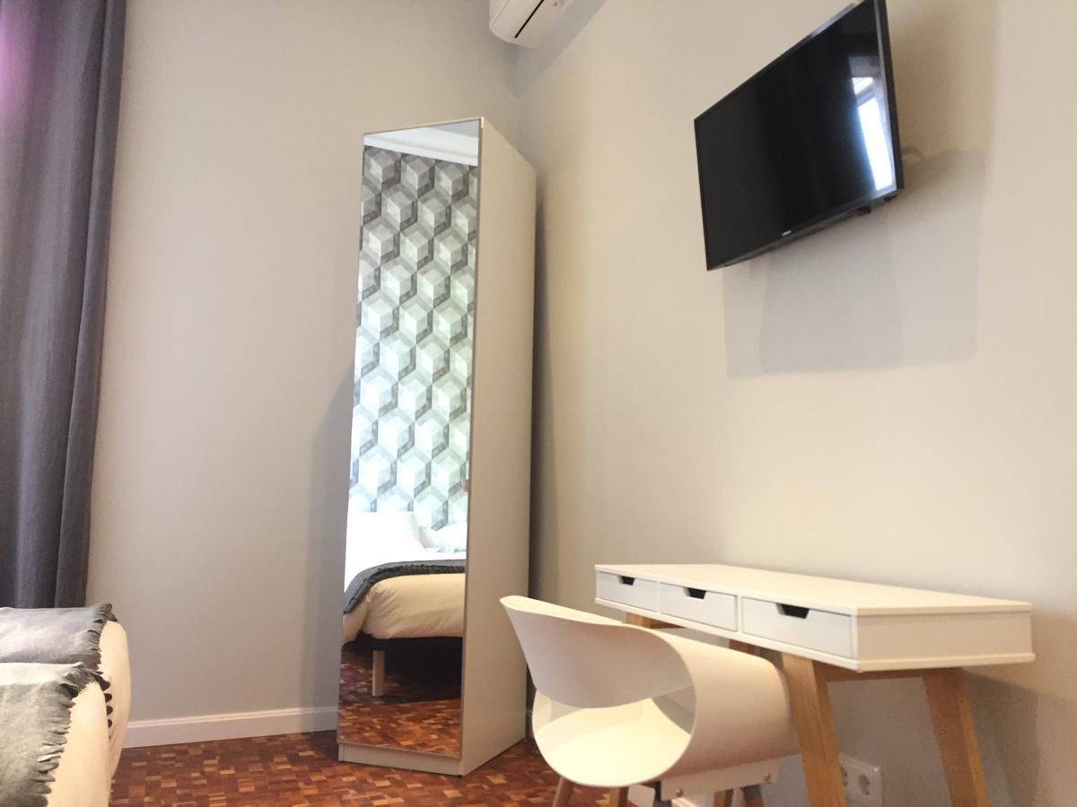 Hip Karma Hostel Barcelona Kültér fotó