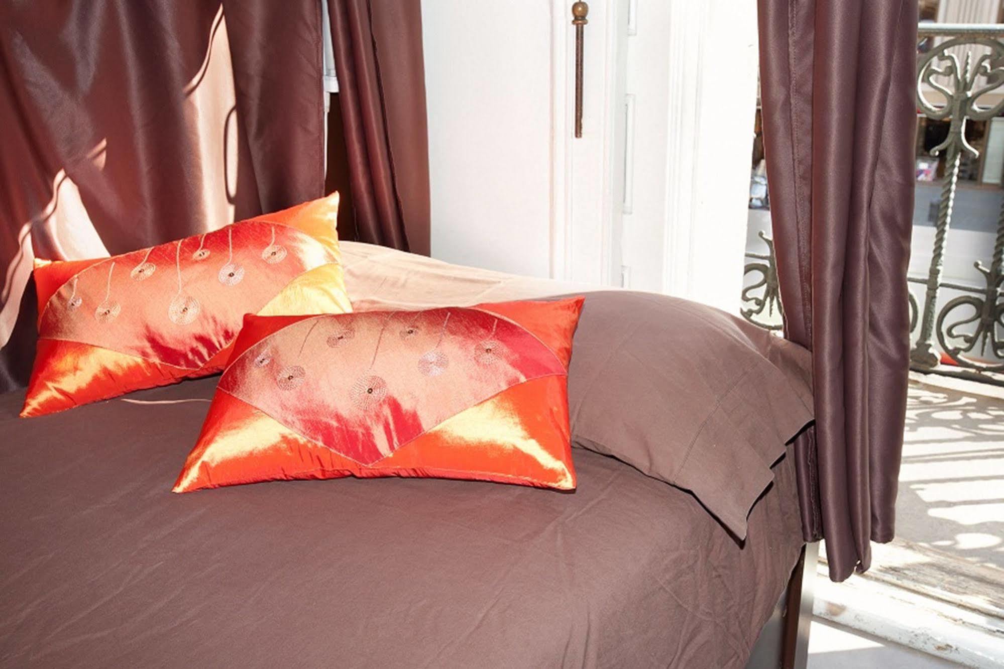 Hip Karma Hostel Barcelona Kültér fotó