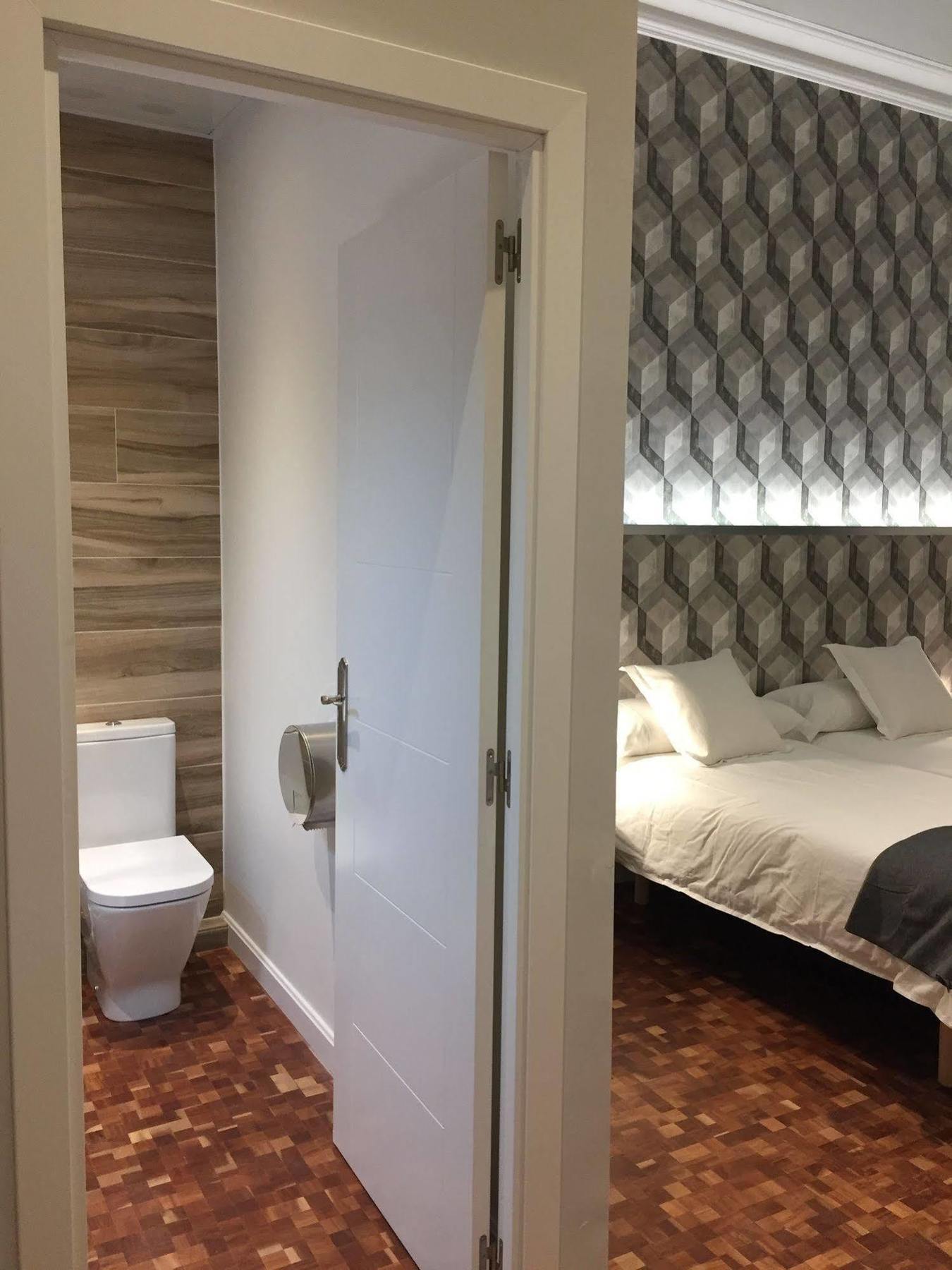 Hip Karma Hostel Barcelona Kültér fotó